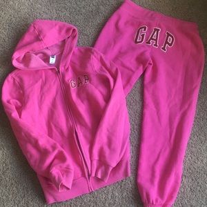Gap hoodie and sweatpants